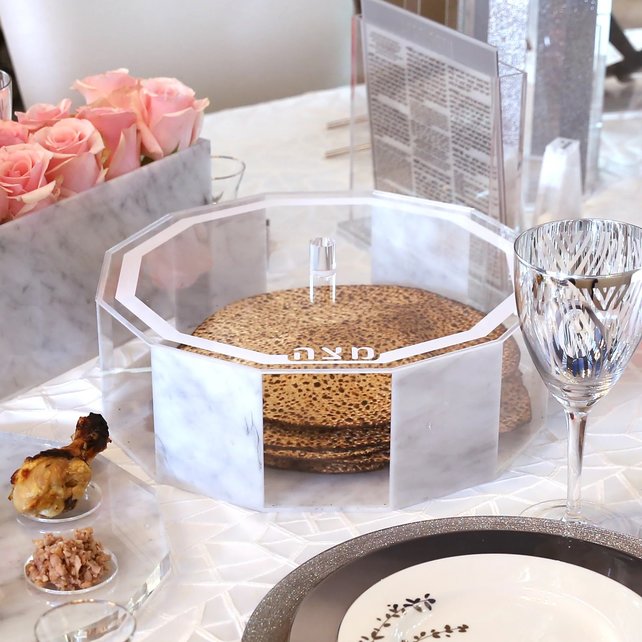 Waterdale Lucite Matzah Box - Hexagon