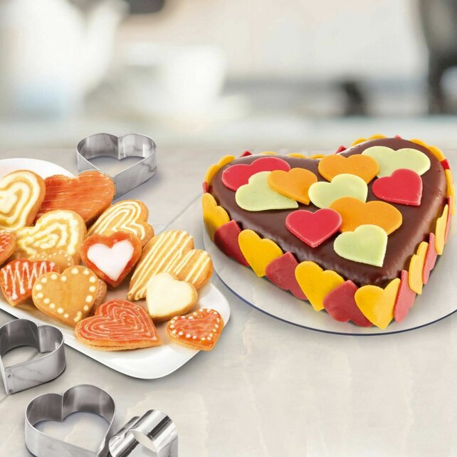 Cookie Cutter Heart Shapes - 6 Cutting out shapes