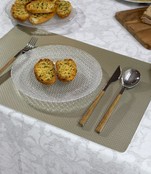 Honing Goud Placemat - Polyline - 30x43cm Honing Goud Placemat - Polyline - 30x43cm