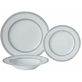 Brillantes 18-teiliges Platin-Set mit floraler Spitze