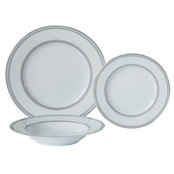 Brillantes 18-teiliges Platin-Set mit floraler Spitze