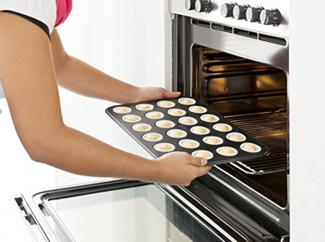 Mini-Muffin Tin for 24 Muffins - Black/Metallic