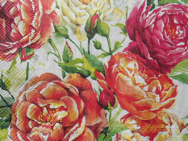 Serviettes en papier IHR Abricot Crème Roses Découpage