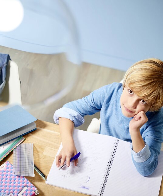 Philips Lighting 78400301 LED (monochrom) EEK E (A - G) E-27 7 W = 60 W Neutralweiß (Ø x L) 6 cm x 10,6 cm 1 Stück