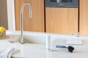 Distributeur de liquide vaisselle Brabantia SinkStyle - Flacon souple - 200 ml - Blanc frais