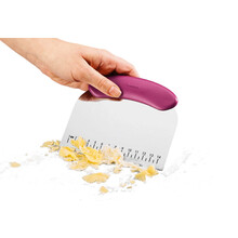 Grattoir à pâte 14 cm