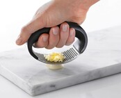 Leifheit ProLine Garlic press Knobi King - stainless steel