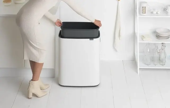 Brabantia Bo Touch Bin - 60 litre