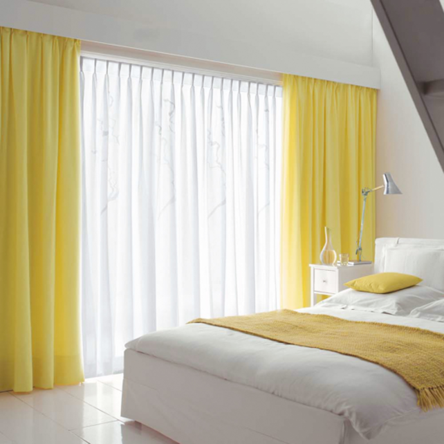 HG Detergent For Sparkling White Curtains