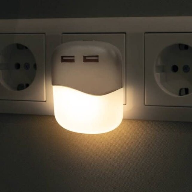 Smartwares ISL-60026 Nightlight - White - 2 USB ports - Phone charging