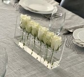 Rose Dream 6 Hole Rectangular Clear Flower Box With Lid