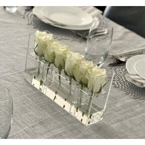 Rose Dream 6 Hole Rectangular Clear Flower Box With Lid
