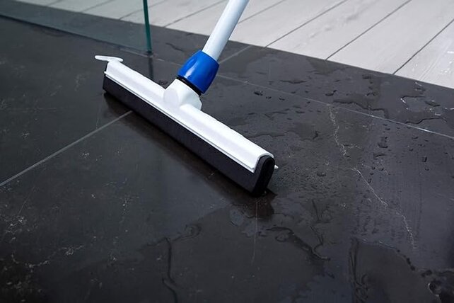 Floor Wiper Natural Mousse Black 35cm