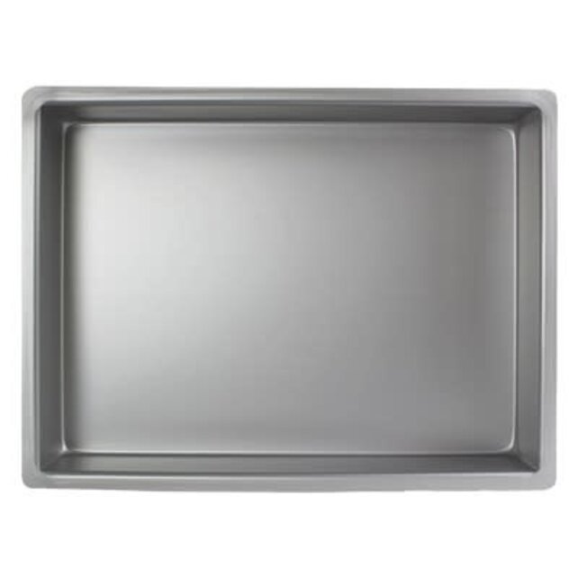 PME Oblong Cake Pan (305 x 457 x 101mm)