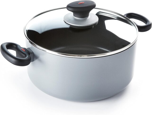 OXO Casserole Dish with Lid and Soft Touch Handles, Induction and Oven Friendly, 24cm/4.9L, Black