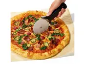 Oxo Pizza Slicer - Dough cutter 9cm