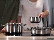 Korkmaz Alfa Series Poêle de cuisson en acier inoxydable à double fond - Convient à toutes les sources de chaleur, y compris l'induction - Matériaux de haute qualité