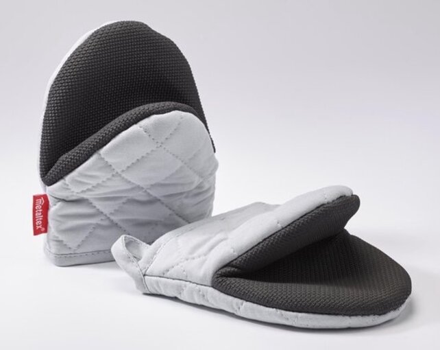 Metaltex Set Of 2 Oven Mitts With Non-Slip Grip