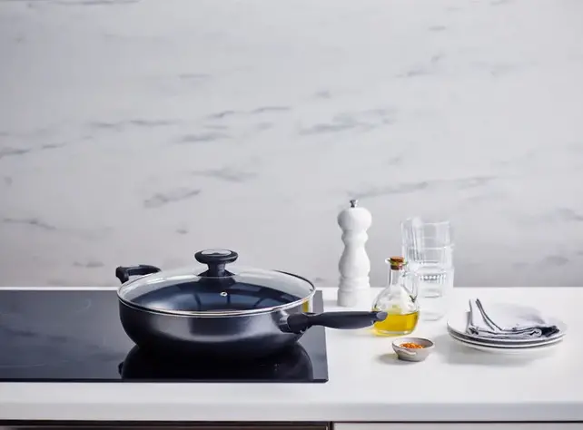 Beka  Sauteerpan Pro Induc met deksel - 28 cm - 3L