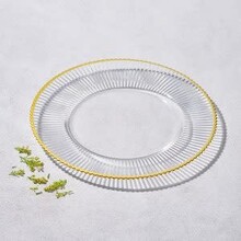 Chargeur en verre texturé Melody avec bordure dorée