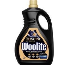 Woolite Liquid Detergent Dark & ​​Denim - 1.5 l (200 washes)