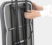 Brabantia Bügeltisch C 124x45cm Denim Black + Gratis Ärmelbrett