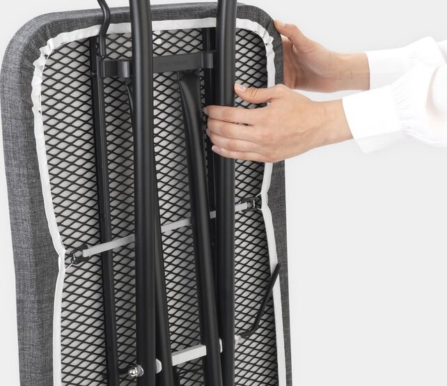 Brabantia Bügeltisch C 124x45cm Denim Black + Gratis Ärmelbrett