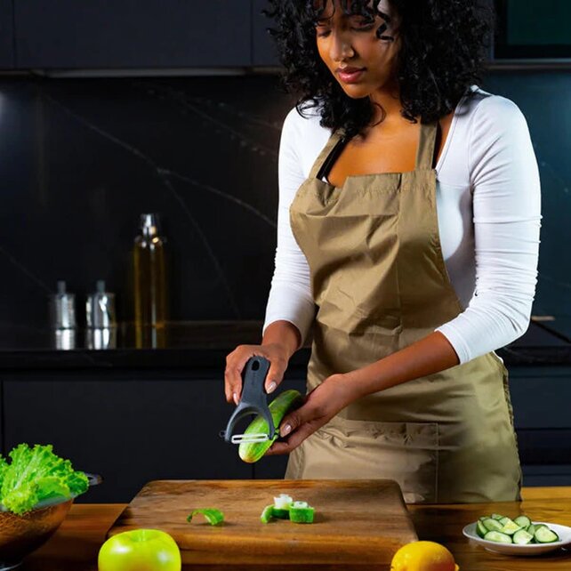 Zyliss Y-Sparschäler 14 cm – Scharfe Edelstahl-Doppelklinge, Eco Weizenstrohgriff & Klingenschutz