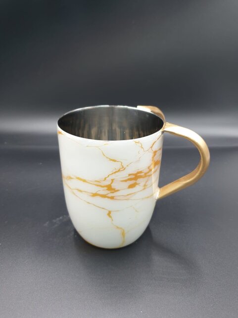 Niro Wash Cup White-Gold Marble with Gold Handles, stylish Judaica accessory for daily rituals