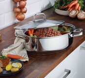 PISA Gourmet Roaster 38 cm – Stainless Steel 8.5 L, oven safe, removable grid, glass lid, induction readyDer Küchenprofi PISA Gourmetbräter eignet sich perfekt zum Braten, Schmoren, Überbacken und Dämpfen. Dank Edelstahl-Multischichtboden und