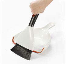 OXO Good Grips Dustpan & Brush Set – Non-slip handle, rubber lip & compact snap-in storage
