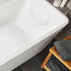 Bath pillow with suction cups – white