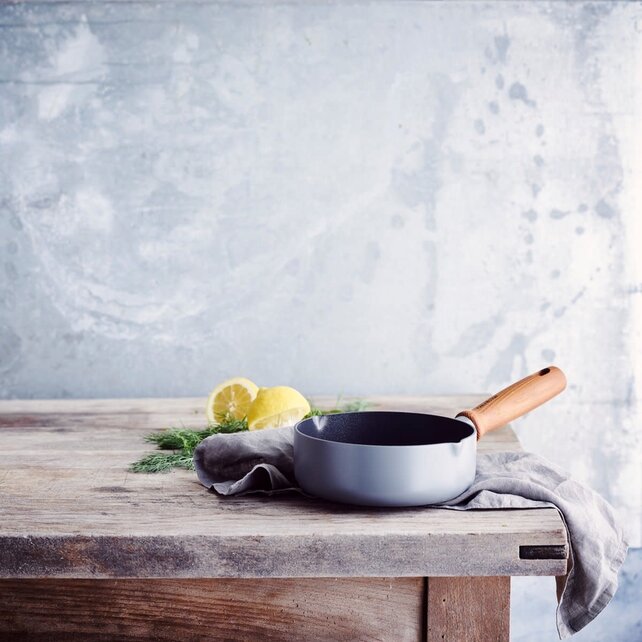 GreenPan Mayflower Pro ceramic saucepan 16 cm – induction, PFAS-free, wooden handle