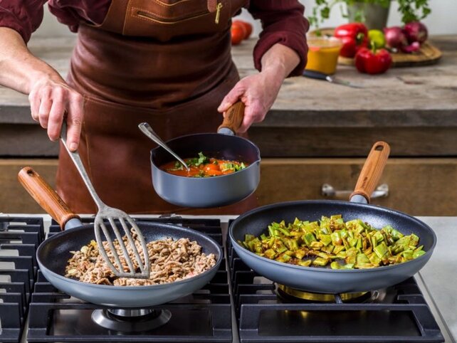 GreenPan Mayflower Pro Bratpfanne 30 cm – PFAS-freie Keramikbeschichtung, Induktion, Holzgriff