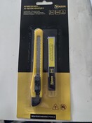 Benson Abbrechmesser 9 mm mit 10 Ersatzklingen