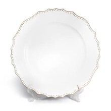 Assiette de présentation blanche