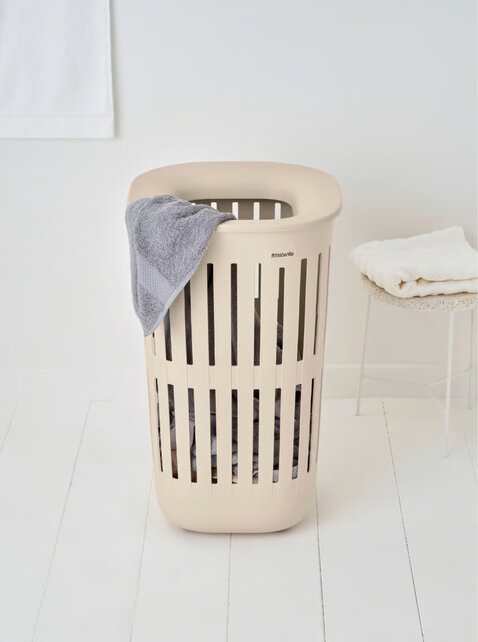 Brabantia Collect-It Panier à Linge 55L avec Couvercle – Plastique Recyclé et Aération