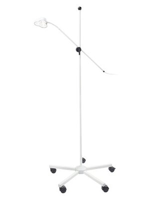 Mach LED 110 on five feet stand 30.000 lux