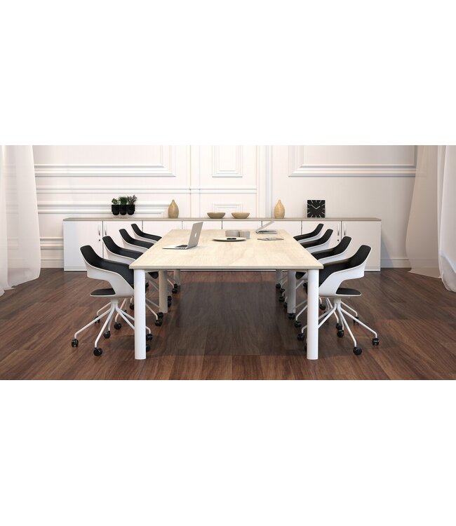 CONFERENCE A system for lively conversations