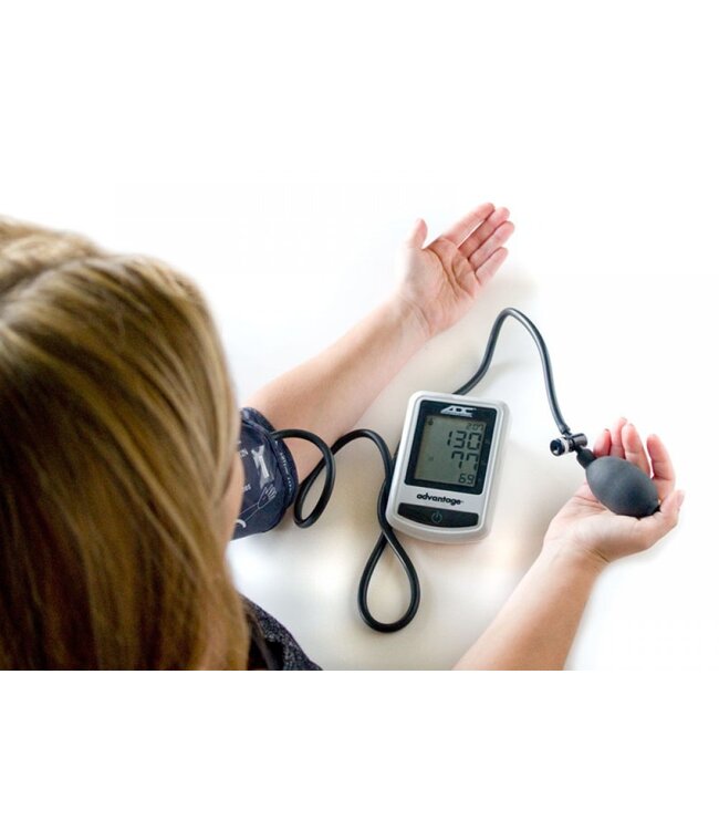 ADC Advantage ™ 6012N Moniteur de pression numérique semi-automatique