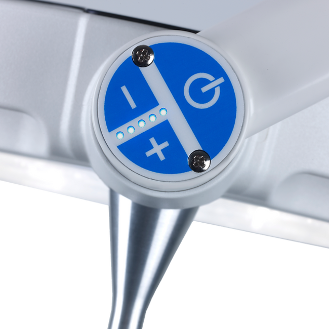 Mach LED 130 PLUS  Tripod 4-foot Swing 100.000 lux