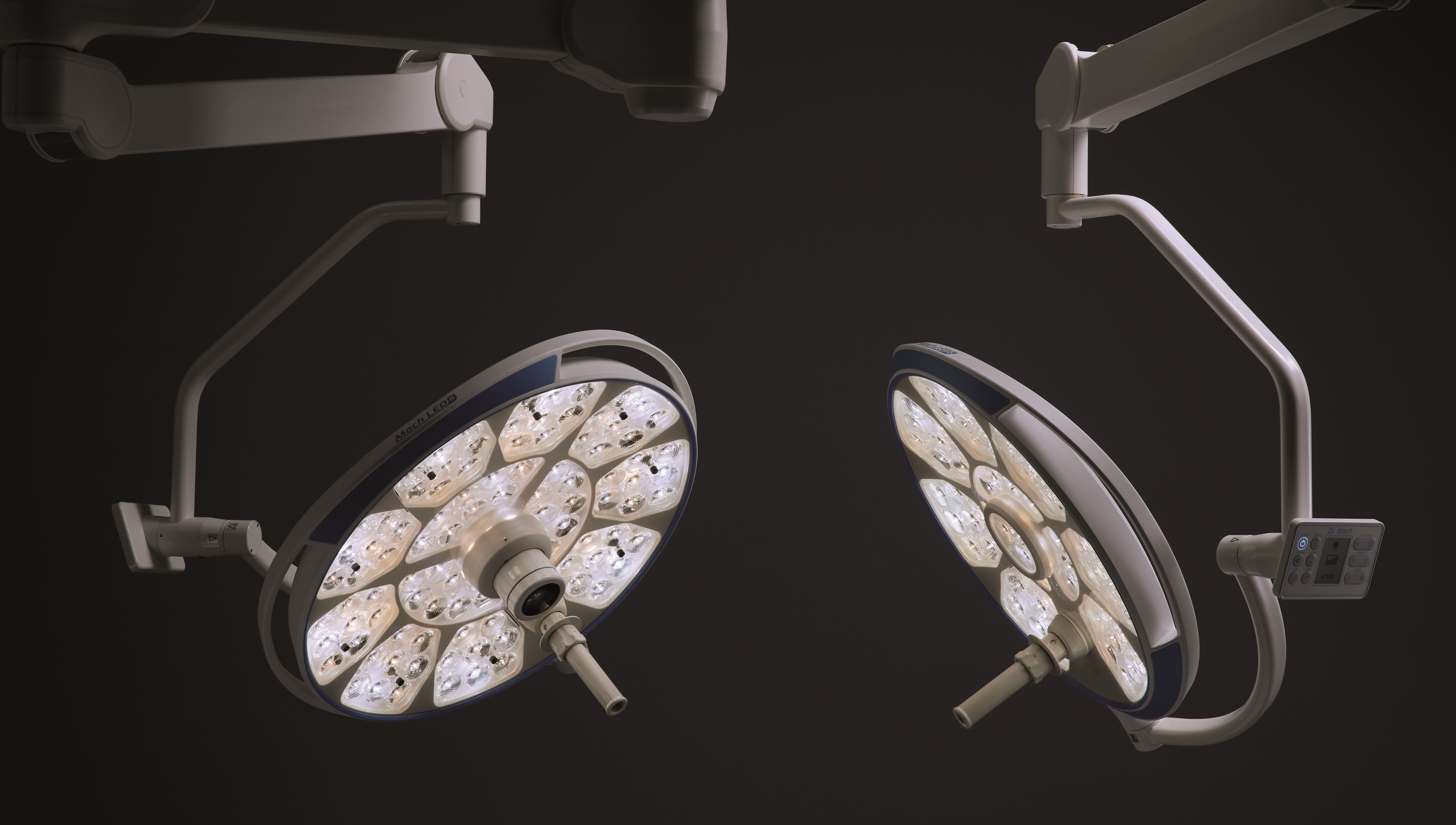 Mach Med Light Solutions