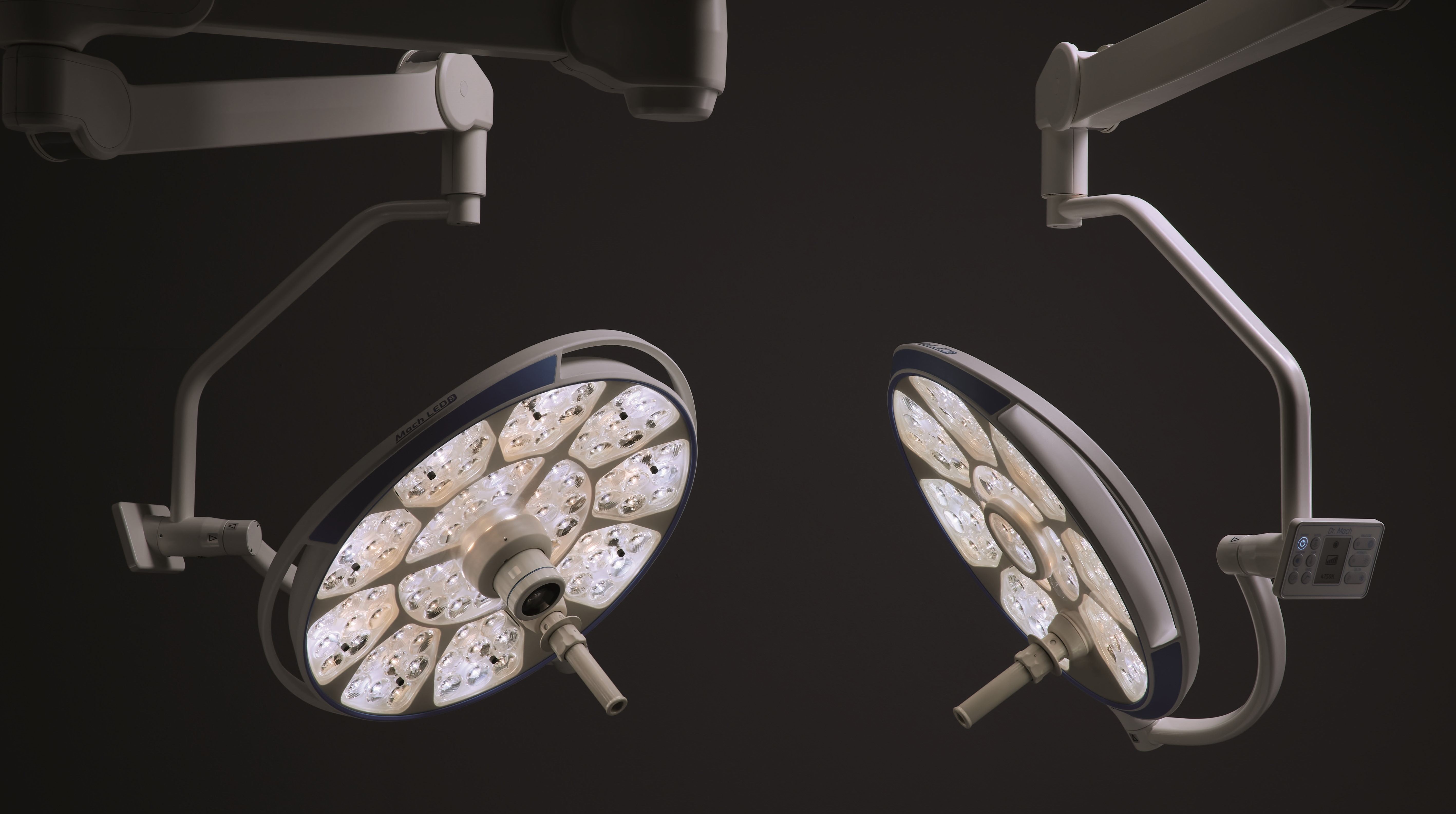 Mach Med Light Solutions