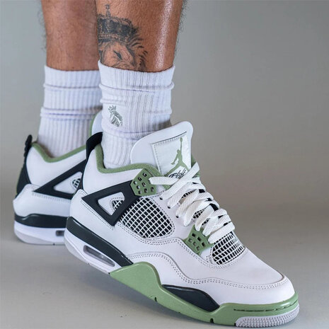 Air Jordan 4 Retro Seafoam W Sneakerhype Exclusive Sneakers