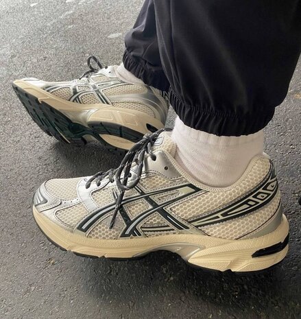 ASICS Gel-Kayano 14 Kith Cream Scarab - 1201A954-100 - Sneakerhype