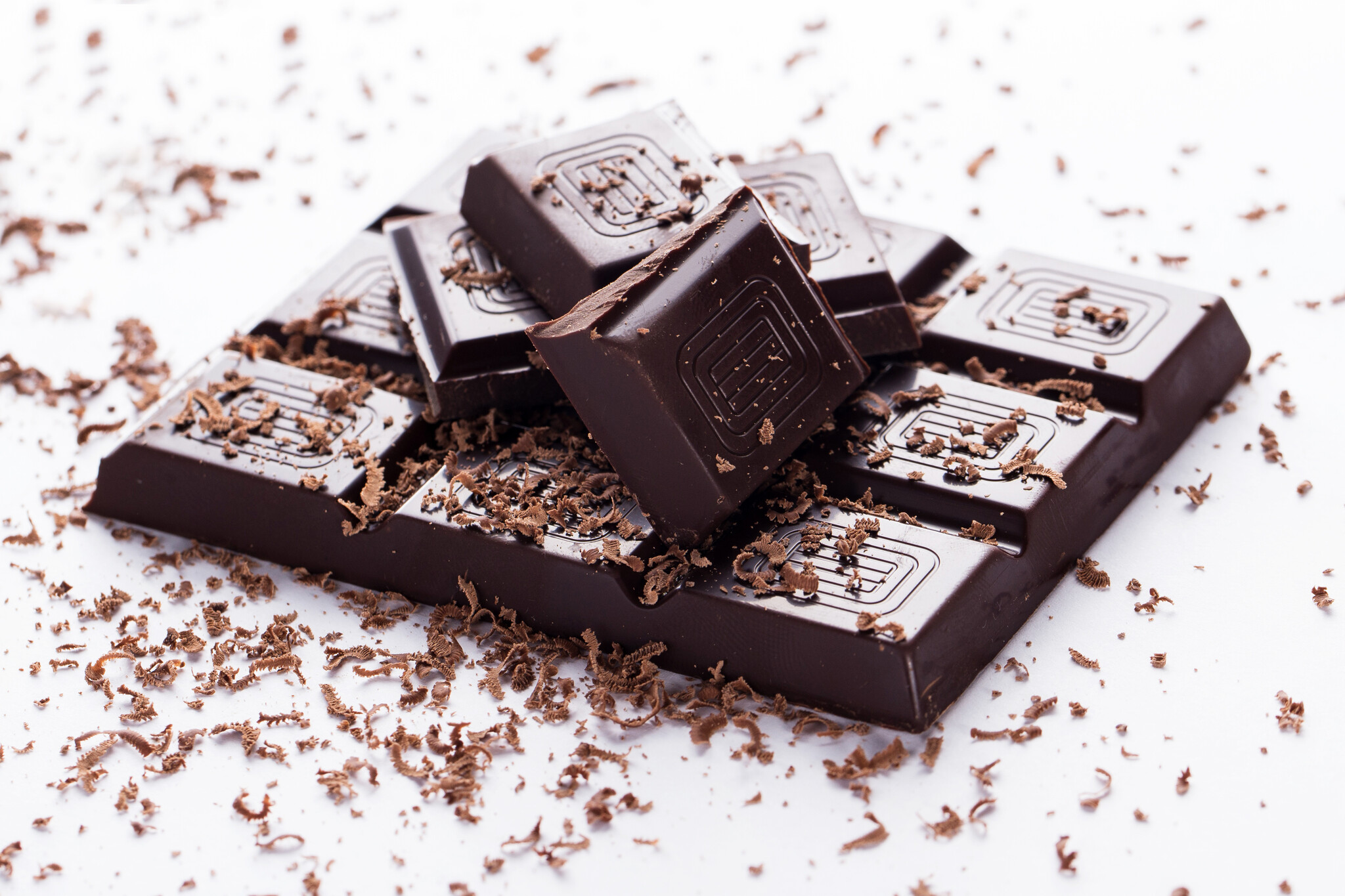 How do you make your own mushroom chocolate?