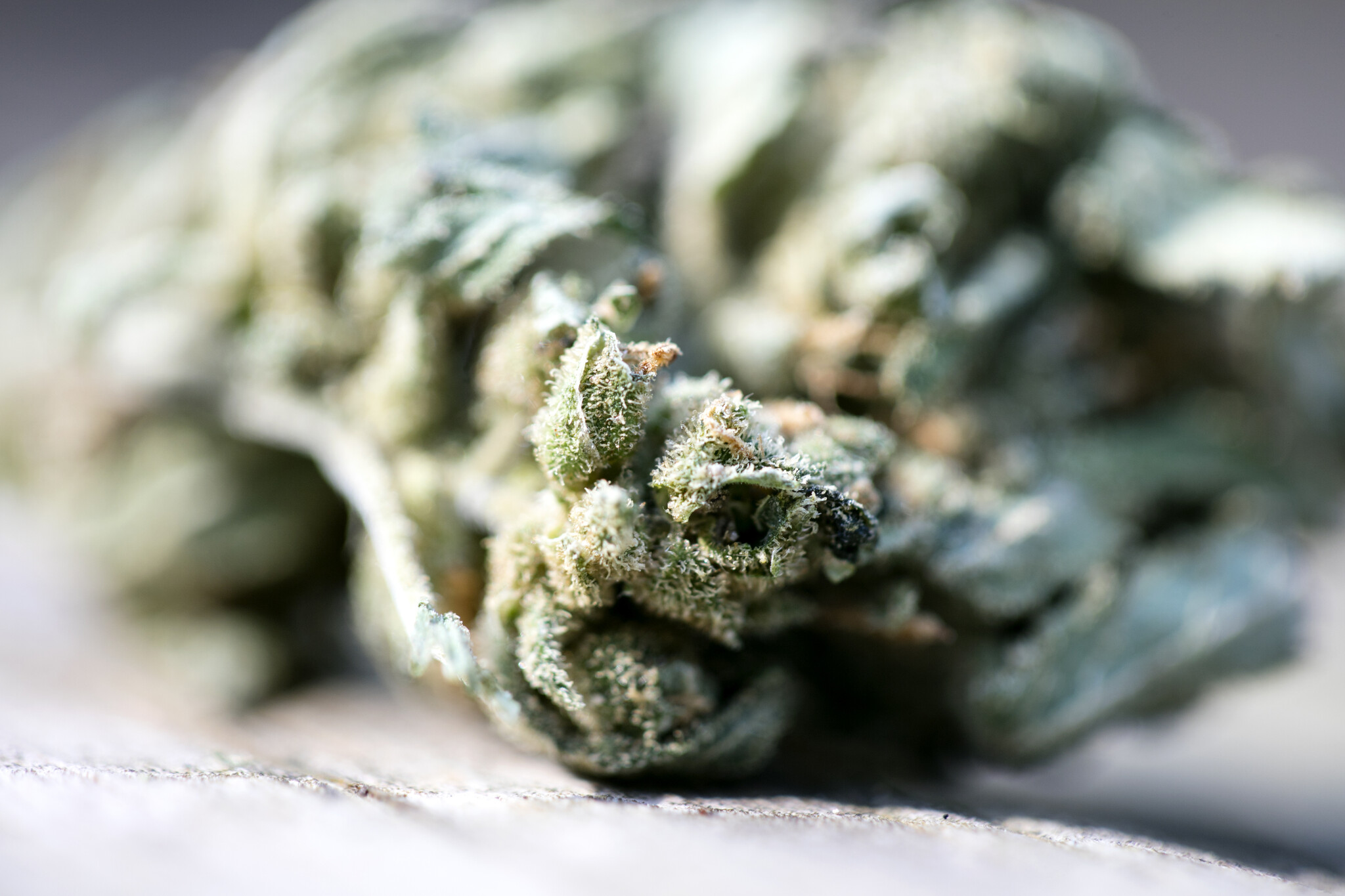 How do you recognize good weed?