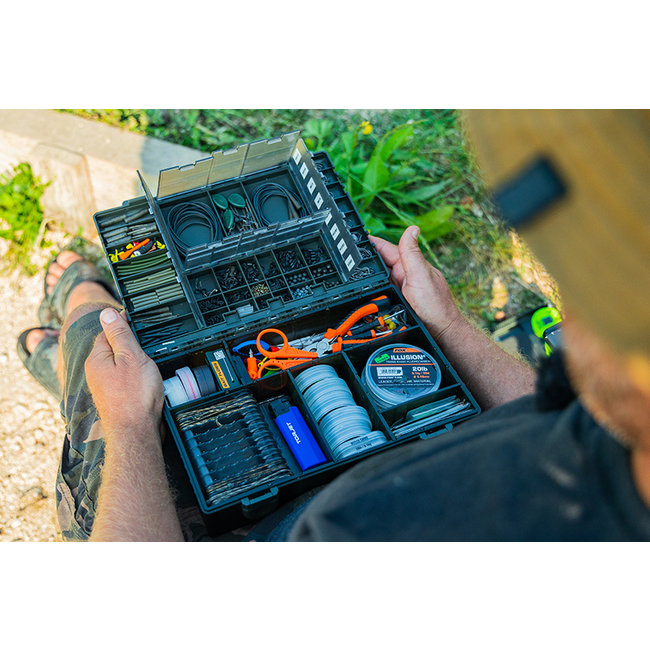 Fox Edges medium tackle box