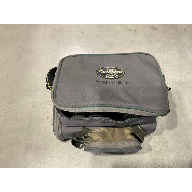 Albatros Trout Style Bag