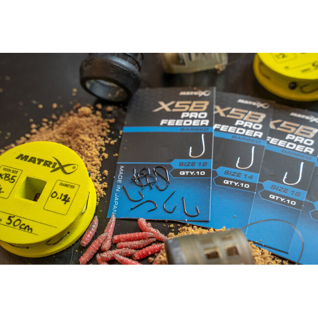 Matrix Feeder haak maat 14 met weerhaak voor witvis